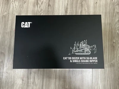 Caterpillar D9 Dozer - Single Ripper & SU Blade  1/24 - CCM - Diecast - 2022 - Image 1 of 4