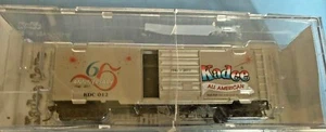 KADEE SCALA HO 6913 40' PS-1 Boxcar 8' porte strada #012 65° ANNIVERSARIO! - Foto 1 di 6