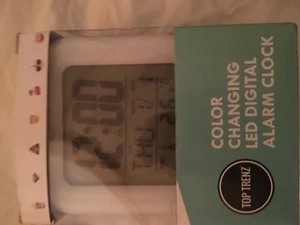 Clock- changing led digital alarm clock - Picture 1 of 3