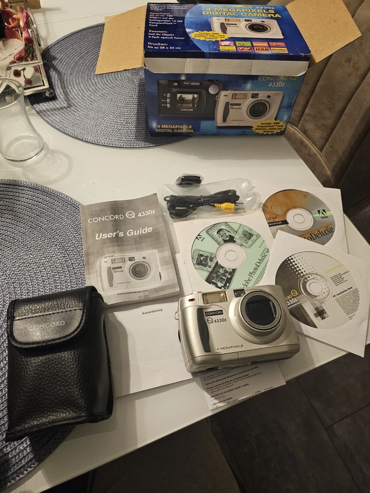 CONCORD 4330z  4 Megapixels Digital Camera - Bild 1 von 4