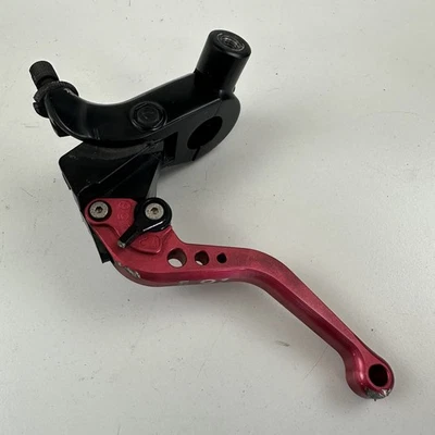 Kawasaki ER650K Z650 2021 Clutch lever mount bracket 46076-0165 - image 1 of 4