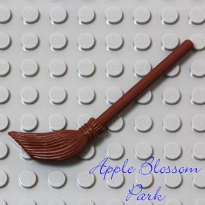 NEW Lego Minifig BROWN BROOM - Friends/Belville/Harry Potter Kitchen Utensil - Picture 1 of 4