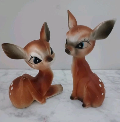 Juego de cocteleras vintage Lego antropomórfico ciervo marrón Bambi sal pimienta Foto 1 de 4