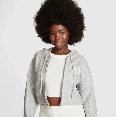 NUEVO CON ETIQUETAS Victoria's Secret ROSA Dormir Cremallera Completa Cable Tejido Gris Suave Crop Suéter S Foto 1 de 4