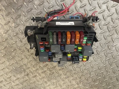 1999-02 Chevrolet Silverado Fuse Box Junction OEM 1219364509 Module - Image 1 of 4