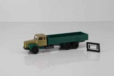 VK Scania 111 Hauber flatbed gold/green Exclusive only at Marco´s Trucks /VKN21- - Image 1 of 2