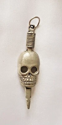 Pendant ~ Skull ~ Gothic ~ Pewter Metal — 第 1/4 张图片