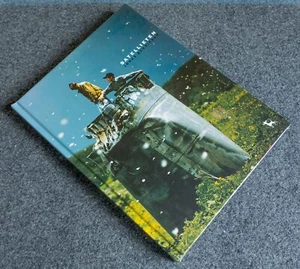 Jonas Bendiksen: Satellieten (Satellites) NEU + makellos eingeschweißt in OVP - Bild 1 von 3