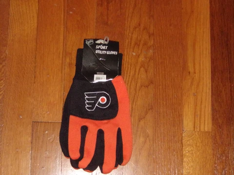 NEW PHILADELPHIA FLYERS UTILITY GLOVES FROM FOREVER COLLECTABLES Cover