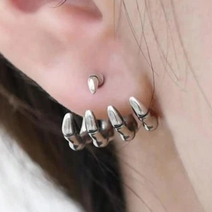 1 par de pendientes de mano de calavera esqueleto gótico para Navidad NUEVO pendiente de hueso de mano - Imagen 1 de 4