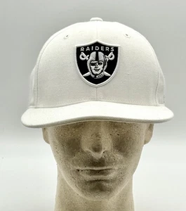Gorra Oakland Raiders Reebok ajustada talla 7-1/2 auténtica lateral NFL usada - Imagen 1 de 7