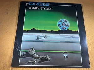 X5-79 THE DREGS Industry Standard - 1982 - ARISTA AL 9588 - RECORD - PUNK ROCK - Picture 1 of 10