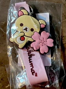 Rilakkuma Korilakkuma FLOWER SAKURA KEYCHAIN Pink Band Round1 One San-X NEW 🥰 - Picture 1 of 5