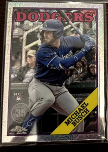 2023 Topps Update MICHAEL BUSCH Silver Pack  REFRACTOR MOJO DODGERS CUBS - Picture 1 of 1