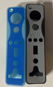 OEM Official Nintendo Wii Silicone Cover Protective Sleeve Black & Blue Lot of 2 - Picture 1 of 2