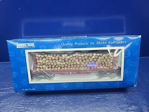 Industrial Rail IDM7005 027 Flatcar w/ Bulkhead Pulp Wood Load LN/Box - Picture 1 of 2