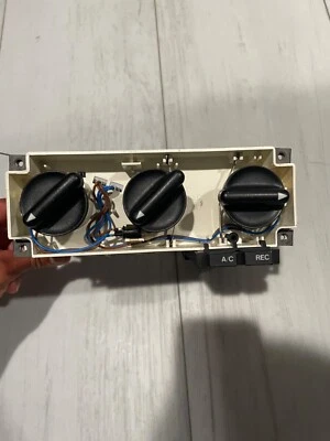 Módulo climatizador manual audi 80 90 b4 s2 893819045c Foto 1 de 4