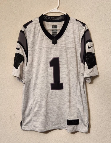 Mens Nike Carolina Panthers #1 Cam Newton Gridiron Gray II Limited Jersey Size M Cover