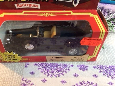 Old Times Modellauto Cadillac V16 Phaeton Metallspritzguß Originalverpackt  - Bild 1 von 4