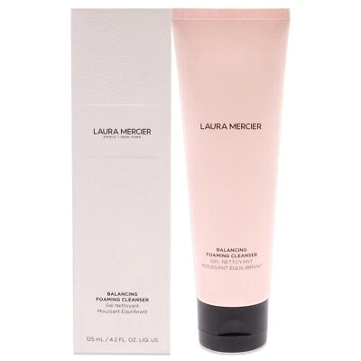 Limpiador en espuma equilibrante Skin Essentials Laura Mercier para mujer 125 ml Foto 1 de 4