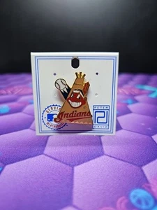 1995 Peter David Cleveland Indians/Guardians Tee Pee Pin Chief Wahoo - Picture 1 of 3