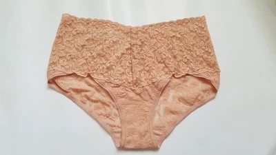 NWOT Hanky Panky Signature Lace Retro Vikini Briefs Panties, Honey, Size S - Image 1 of 2