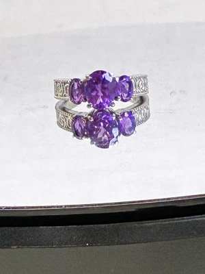 Anillo trilogía amatista africana de acero inoxidable Foto 1 de 4