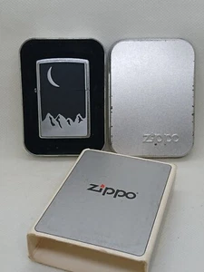 zippo Vintage 2000 XVI “ Marlboro Moon Over Mountains”Zippo Lighter New In Tin - Picture 1 of 10