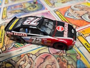 Rarität 1998 Racing Champions Nascar 72 Tracy Leslie MGM Bremsen 1:64 lose - Bild 1 von 2