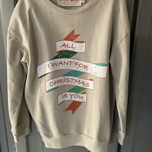 Dot Dot Smile Christmas Sweatshirt 8-10 NWOT - Picture 1 of 4