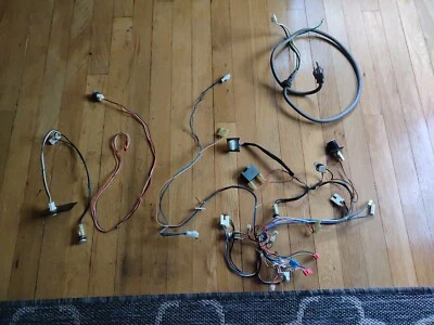 Samsung Microwave model ME18H704SFS complete wiring assembly, power cord, used. - Image 1 of 4