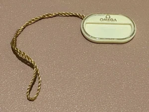 Reloj Omega Original Original Actual Crema y Oro Etiqueta Colgante Columpio - Imagen 1 de 2