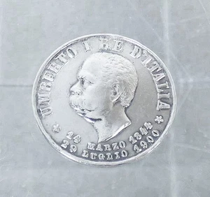 ⚜️ MEDAGLIA MORTE DI UMBERTO I SAVOIA 17MM CADDE VITTIMA DELLA SUA BONTA ARGENTO - Imagen 1 de 2