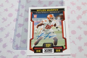 2023 Score Football MYLES MURPHY #370 Base AUTO RC Cincinnati Bengals - Imagen 1 de 4