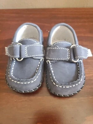 Sapatos de barco bebê menino pediped azul marinho camurça originais. US$ 39 tamanho 0 a 6 meses - Imagem 1 de 4