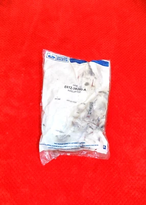 Isolador de braço raio eixo dianteiro NOS FORD E6TZ-3B203-A 1980-1986 F150 250 350 - Imagem 1 de 2