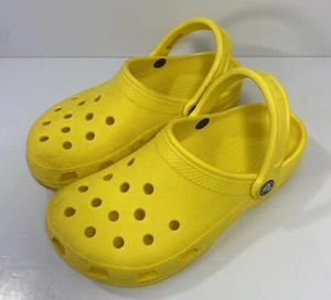 Crocs Classic Sunflower Yellow Clog Sandals Women's Size 7 W Slip On Clog Shoes - Bild 1 von 9