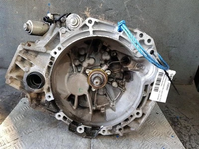 2007-2012 MK1 TOYOTA AURIS GEARBOX 1.4 DIESEL 1ND-TV 6 SPEED SEMIAUTO 3033012052 - Image 1 of 4