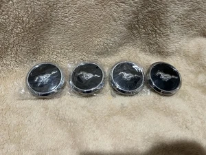 New Mustang Center Caps - Picture 1 of 7