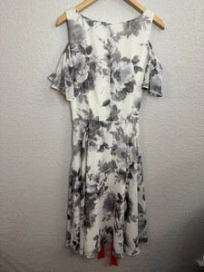 Dress Barn Women’s Dress Gray White Floral Sash Maxi Ruffles Fairy Size 10 - Picture 1 of 7