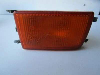 Freccia sinistra anteriore gialla 1H0953155B VW GOLF III VARIANT (1H5) 1.8 - Immagine 1 di 3