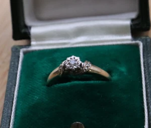 Anillo vintage de diamantes con sello de oro de 9 quilates 375 2,2 g talla P - Imagen 1 de 10