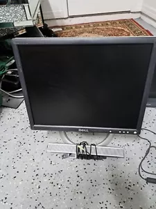 Dell UltraSharp 2001FP 20" LCD Monitor With Speaker Bar Tested. NO ADAPTER - Picture 1 of 4