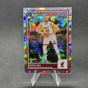 Aros Kevin Love 2023-24 Stock Premium ICE PRIZMS #156 Miami Heat - Imagen 1 de 2