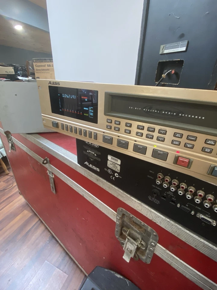 ALESIS ADAT LX20 *WORKING* - Image 1 of 4