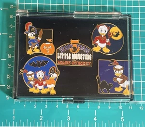 1994 5 Scary Years Huey Dewey und Louie Trick or Treating Pin Set Disney Monster - Bild 1 von 18