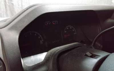 2009 E350 Van OE medidor de velocidade cluster 277K milhas Ford - Imagem 1 de 4