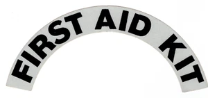 ERSTE HILFE KIT - Hochreflektierende FEUERHELM HALBMOND-AUFKLEBER - EIN PAAR - Bild 1 von 1