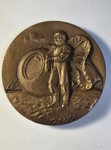 MEDAGLIA DA TAVOLO COSMONAUTA YURI GAGARIN programma spaziale sovietico zecca russa 1992 - Foto 1 di 2