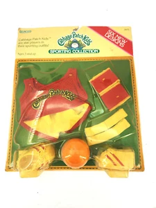 1984 Cabbage Patch Kids Sporting Collection Red Basketball Outfit 3915 Vintage - Picture 1 of 6